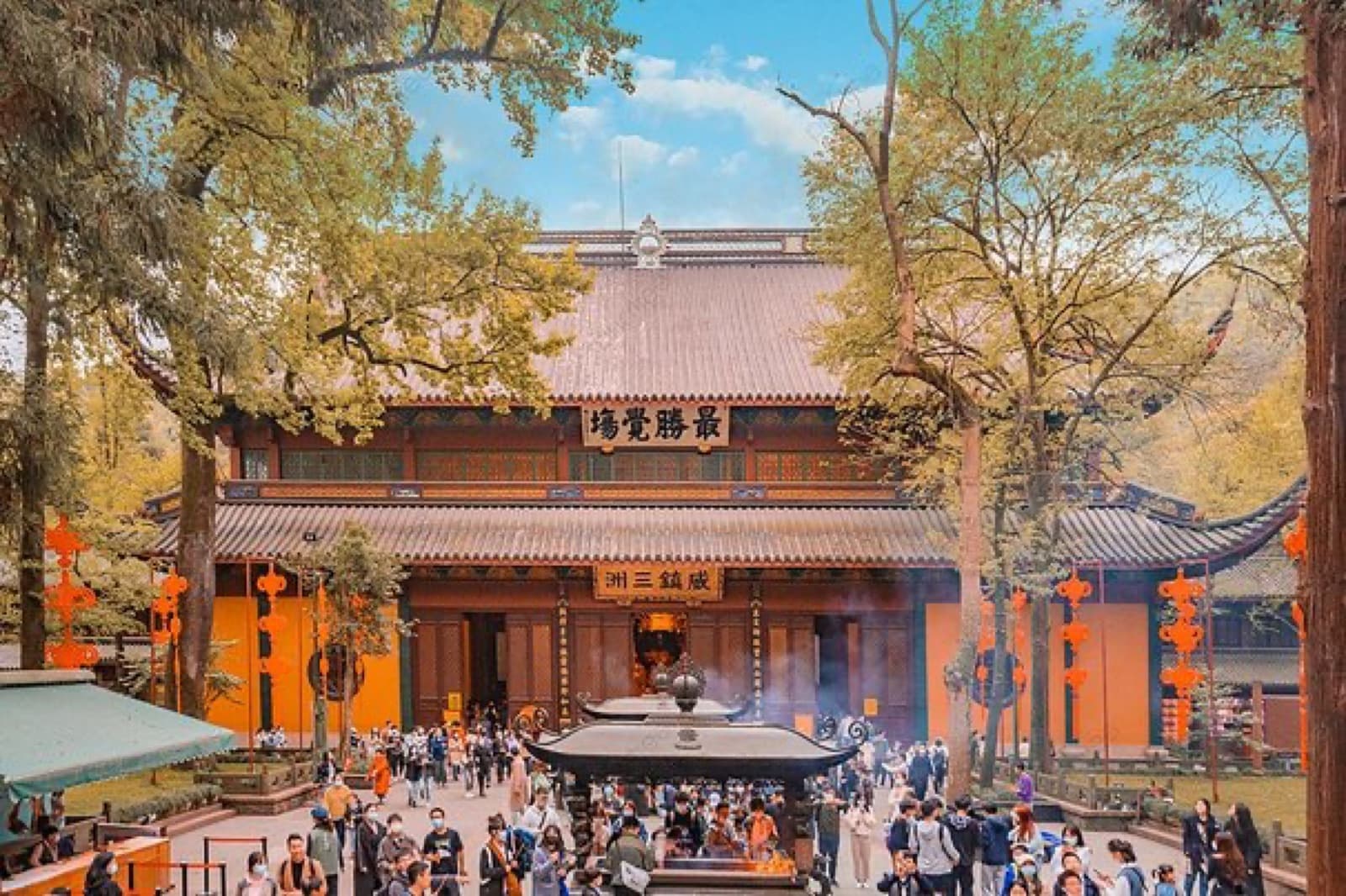 Lingyin Temple main view