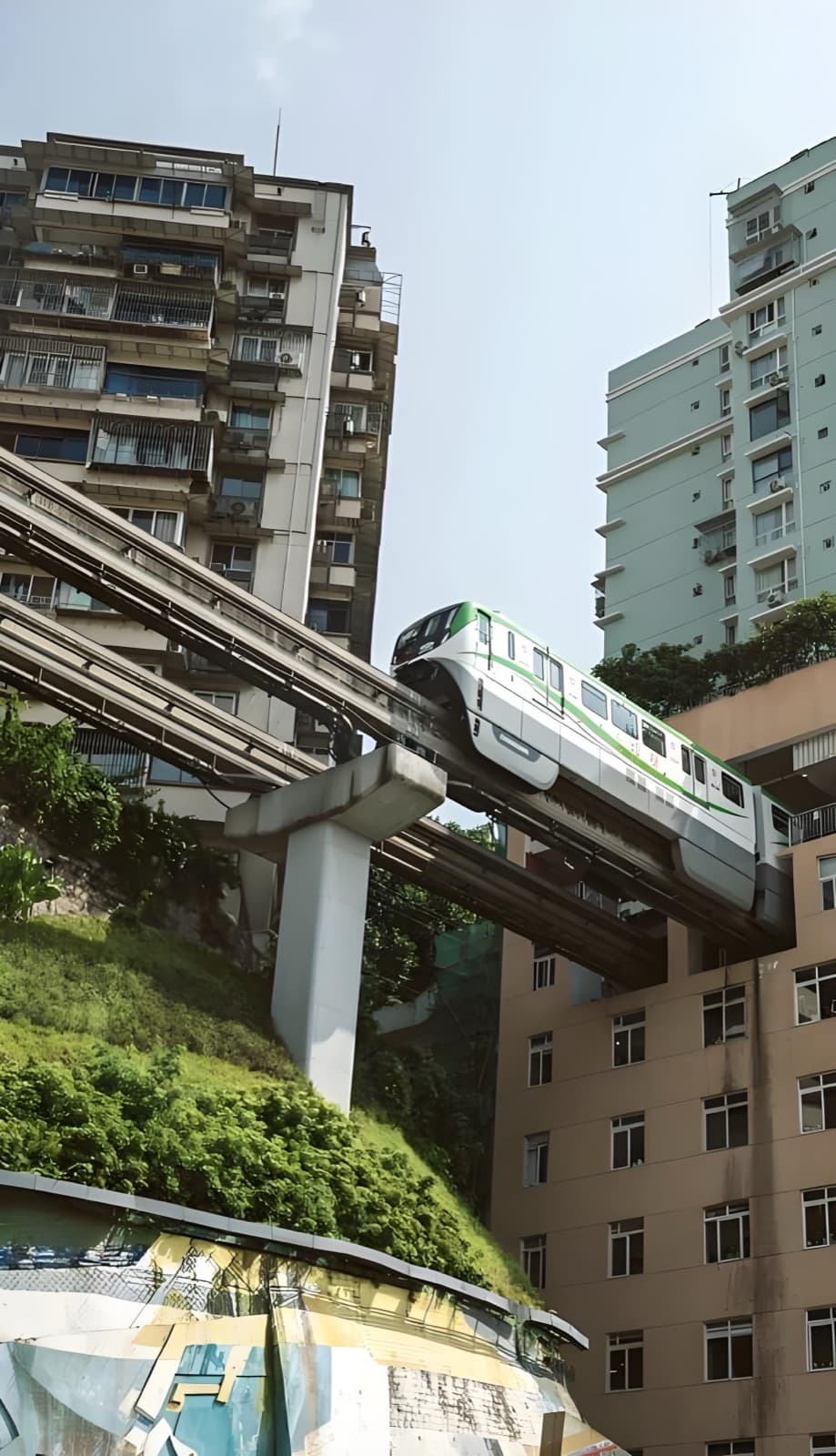 Liziba Monorail main view